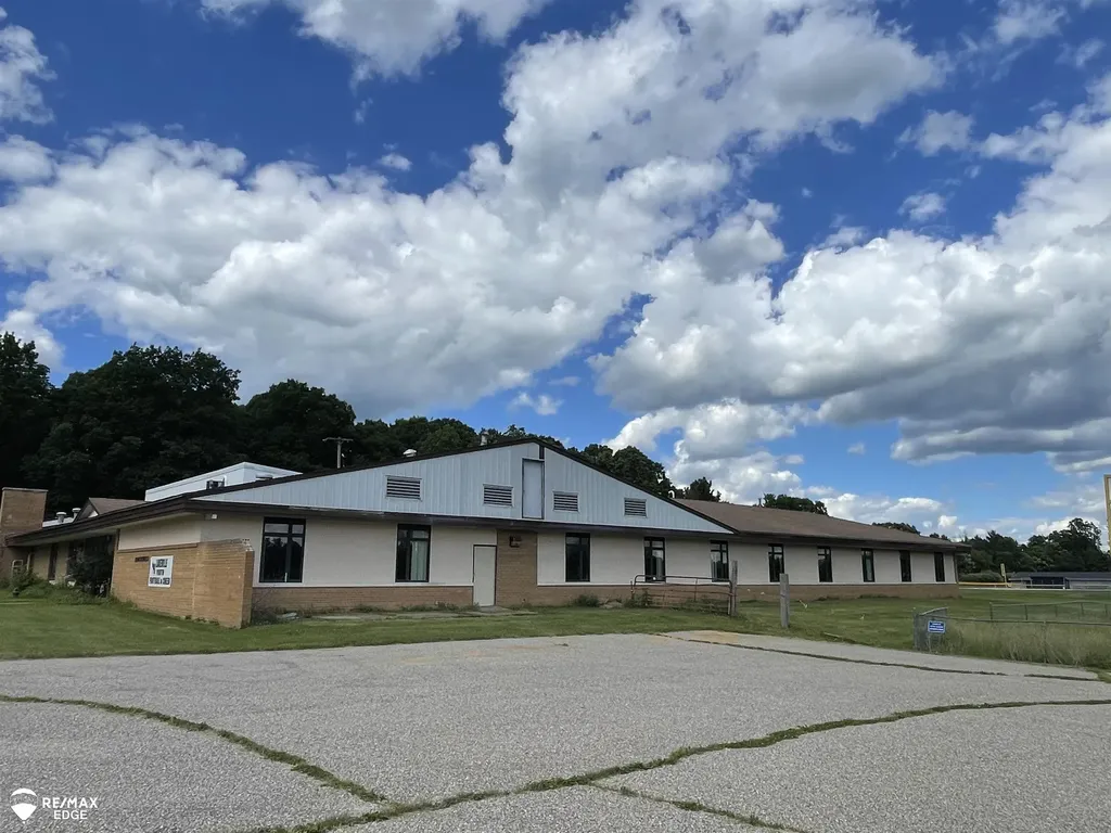 8254 N Gale Road Richfield Township MI 48463