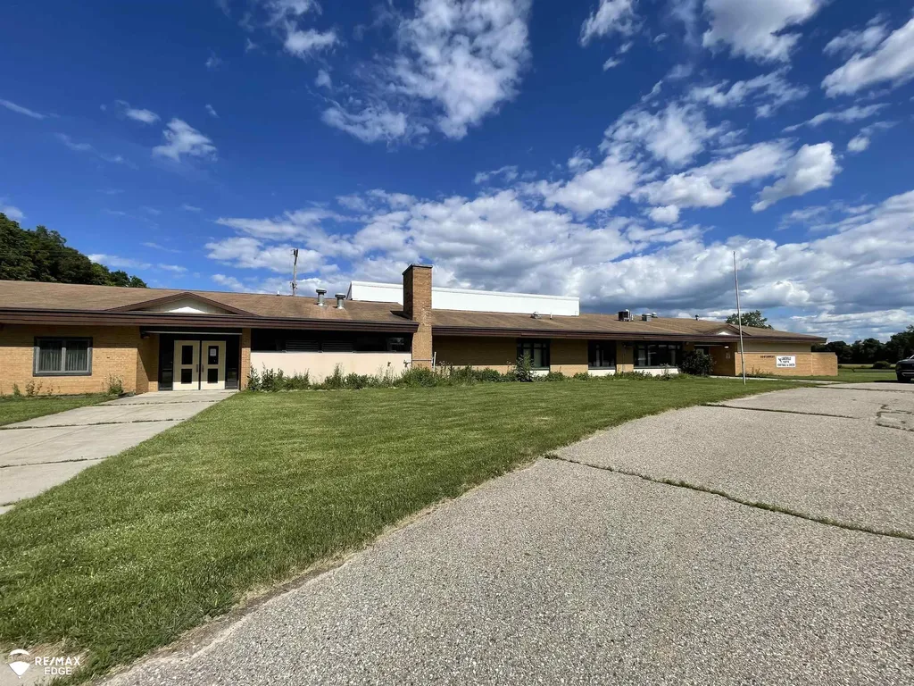 8254 N Gale Road Richfield Township MI 48463