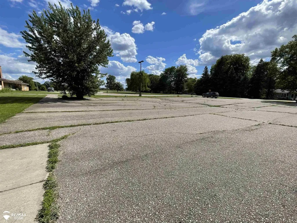 8254 N Gale Road Richfield Township MI 48463