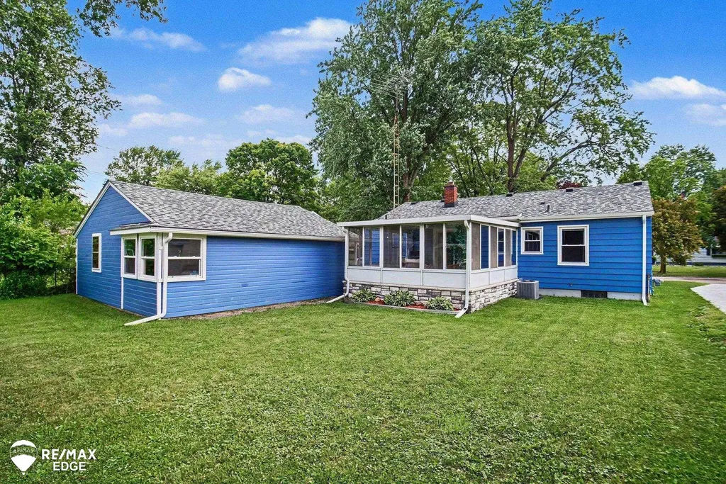 408 Wisler Street Davison City MI 48423