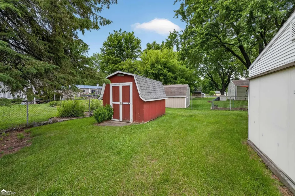 1442 Kettering Avenue Burton City MI 48509