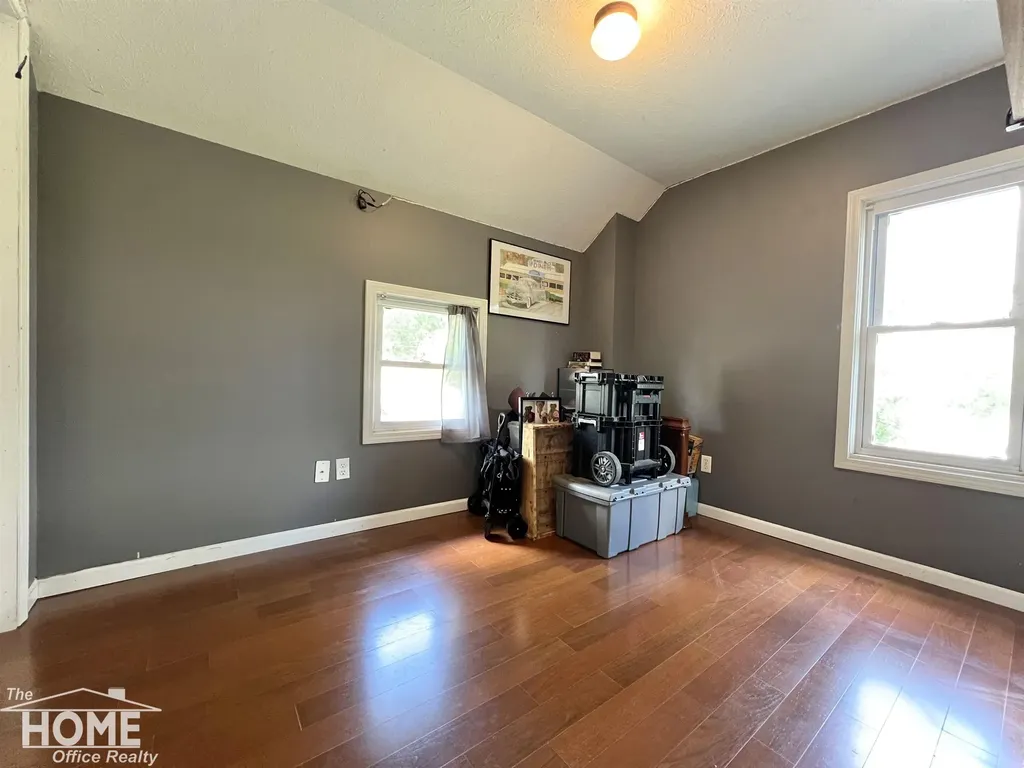 110 W Perry Street Durand City MI 48429