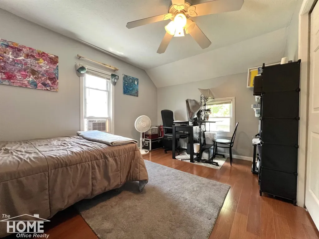 110 W Perry Street Durand City MI 48429