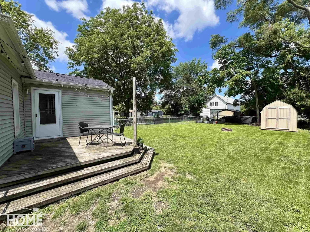 110 W Perry Street Durand City MI 48429