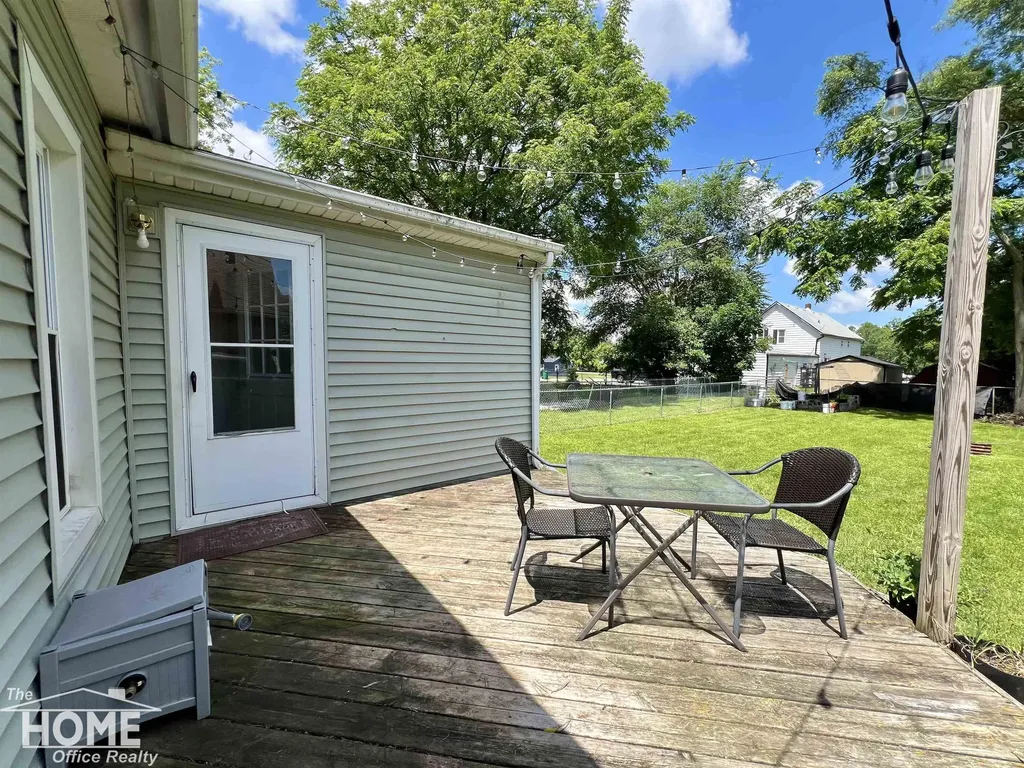 110 W Perry Street Durand City MI 48429