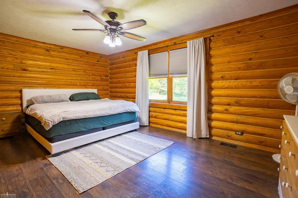 7366 Simpson Road Middlebury Township MI 48866