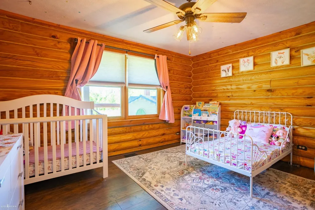 7366 Simpson Road Middlebury Township MI 48866