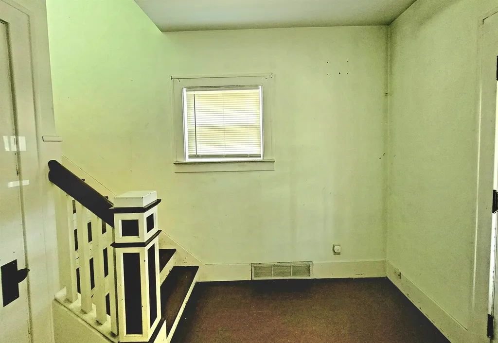 701 Dupont Street Flint Charter Township MI 48504