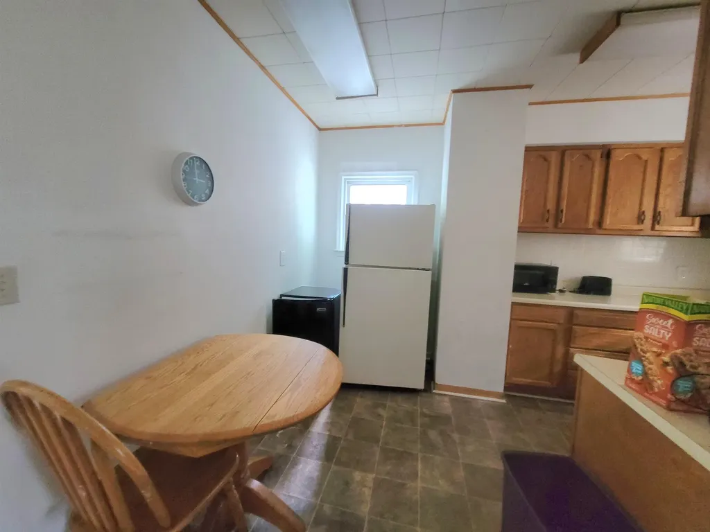 701 Dupont Street Flint Charter Township MI 48504