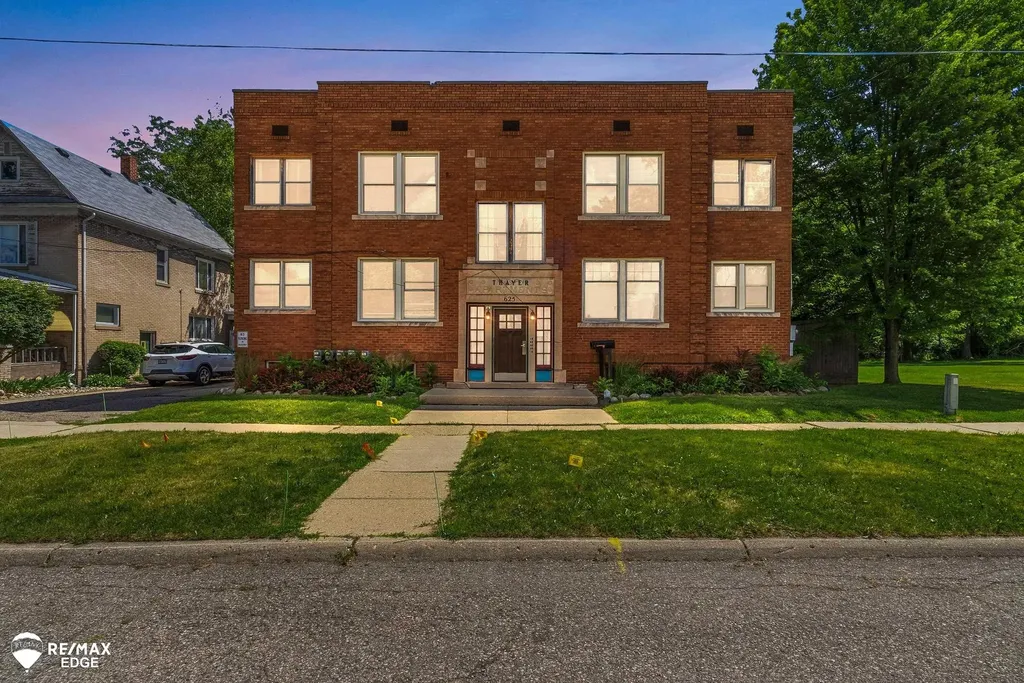 625 Thayer Street Flint City MI 48503