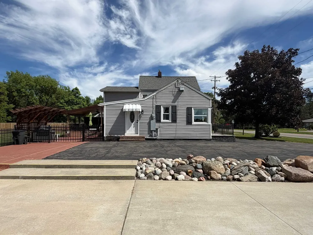 6047 N State Road Richfield Township MI 48423