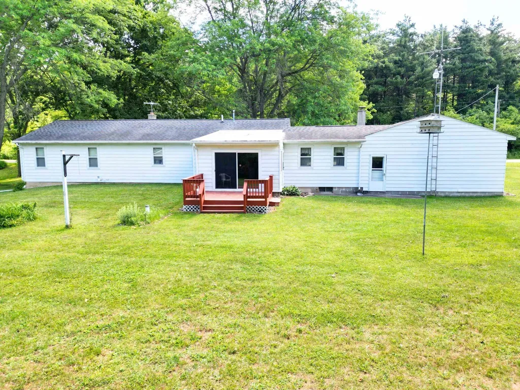 7099 N Henderson Road Richfield Township MI 48420