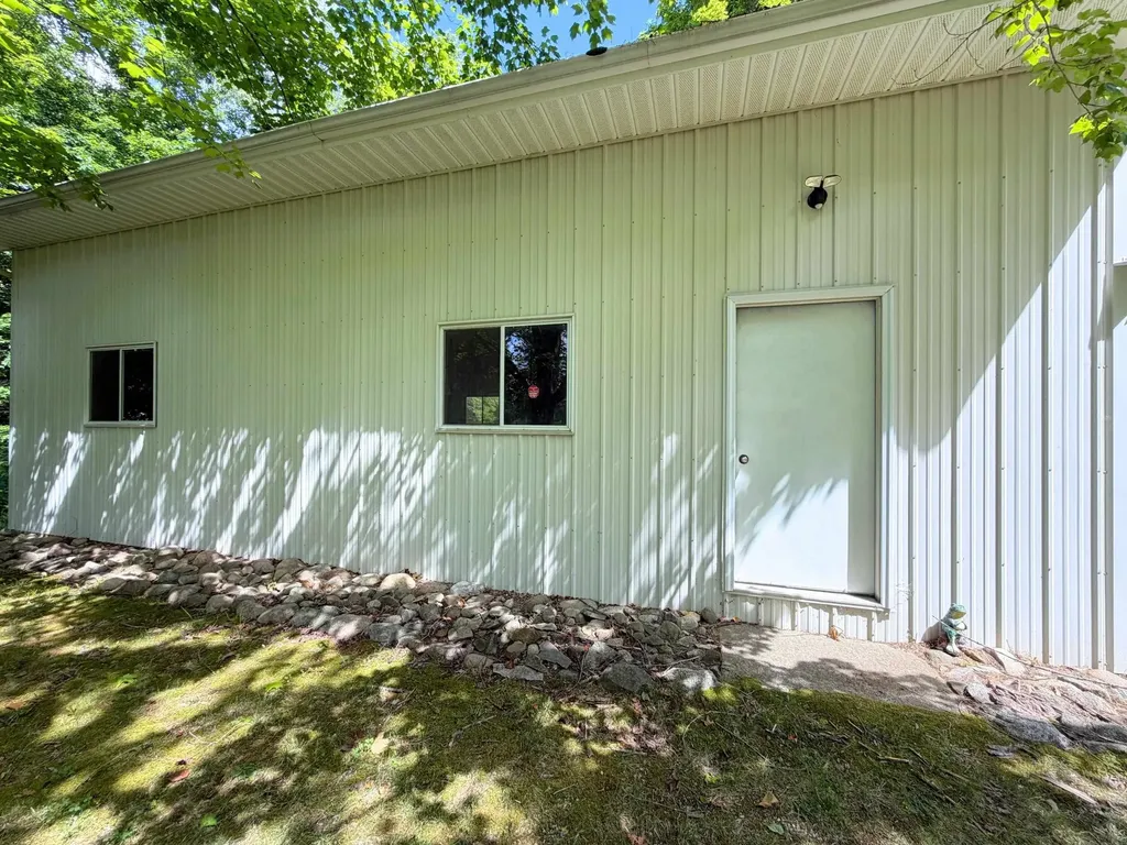 7099 N Henderson Road Richfield Township MI 48420