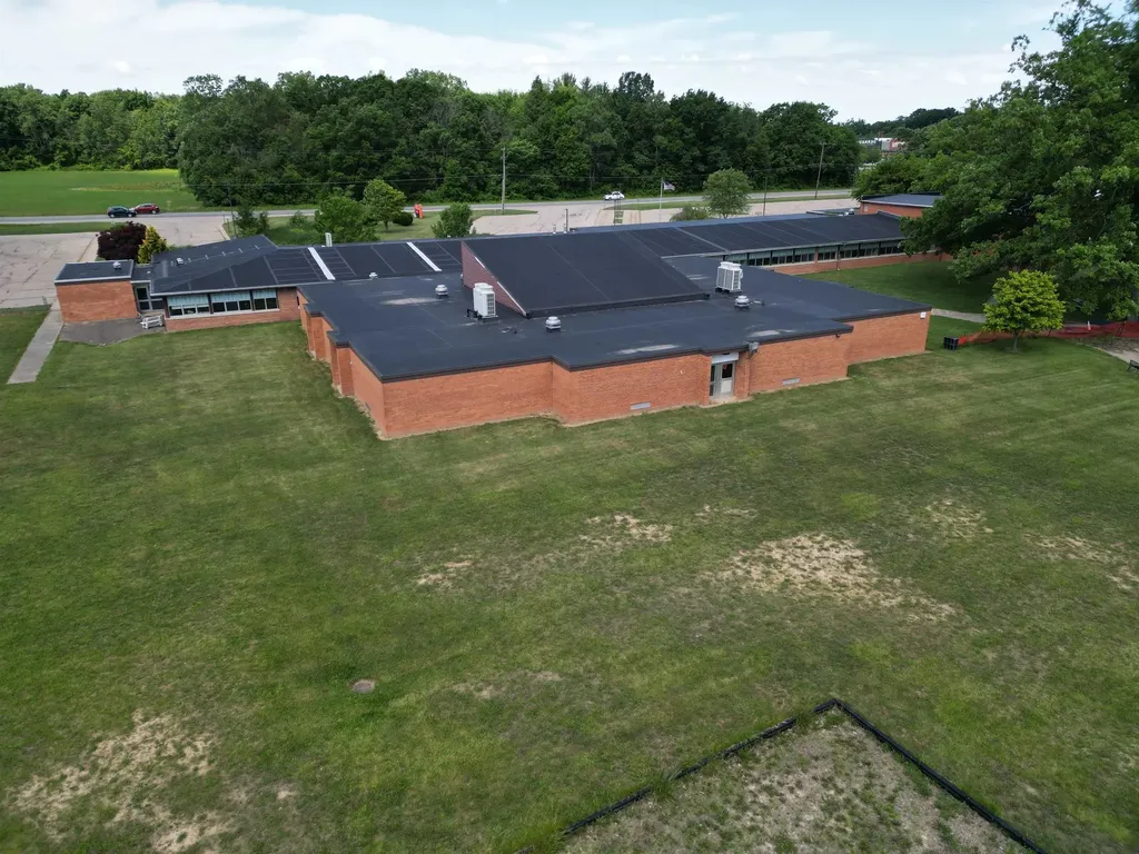 11218 N Linden Road Vienna Charter Township MI 48420