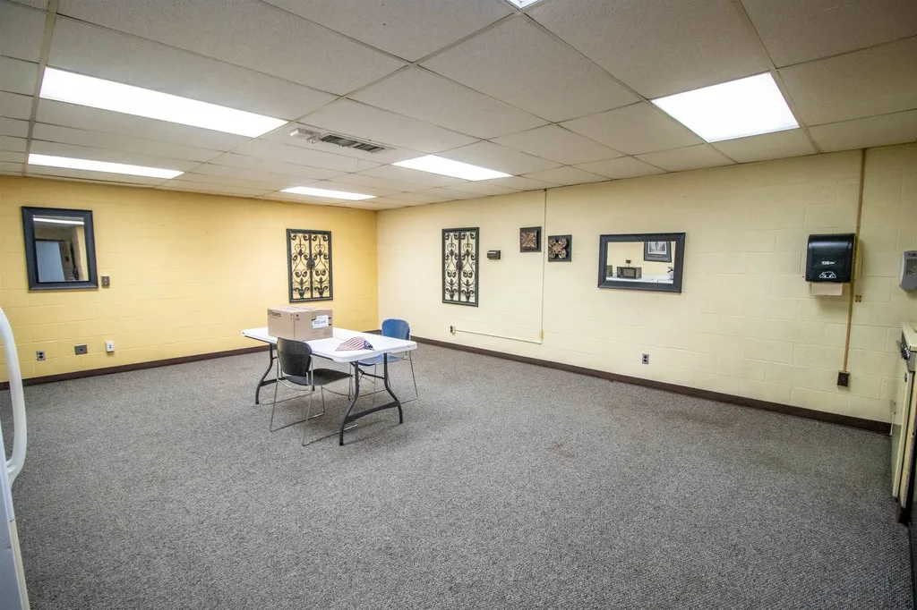 11218 N Linden Road Vienna Charter Township MI 48420