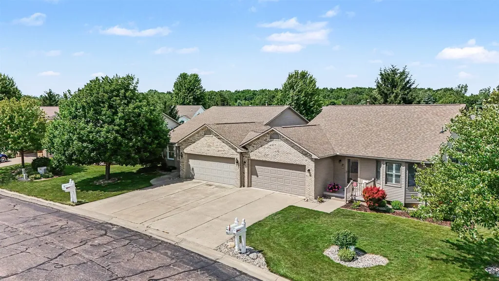 4264 Springbrook Drive Swartz Creek City MI 48473