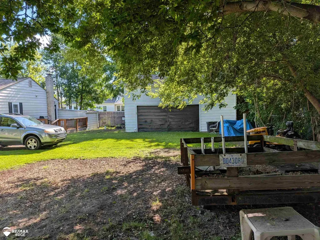 1346 Connell Street Burton City MI 48529