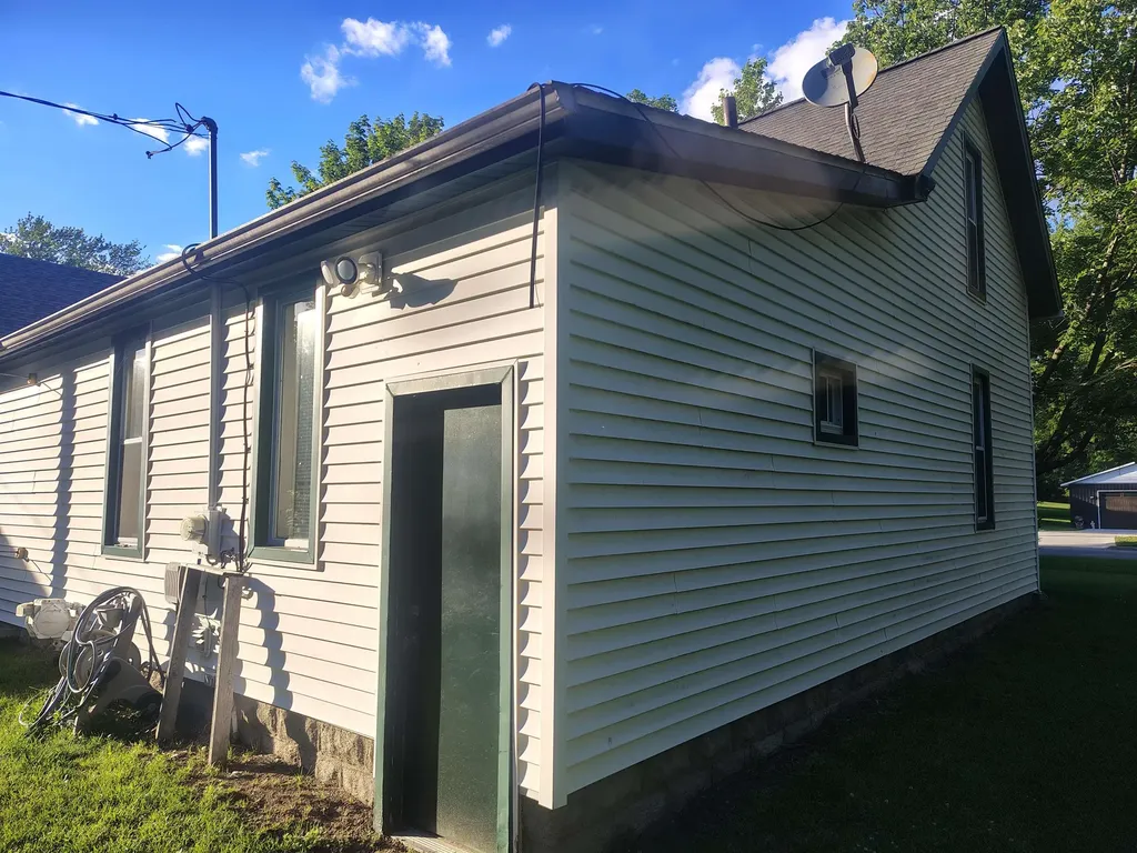 119 Spruce Street Vassar City MI 48768
