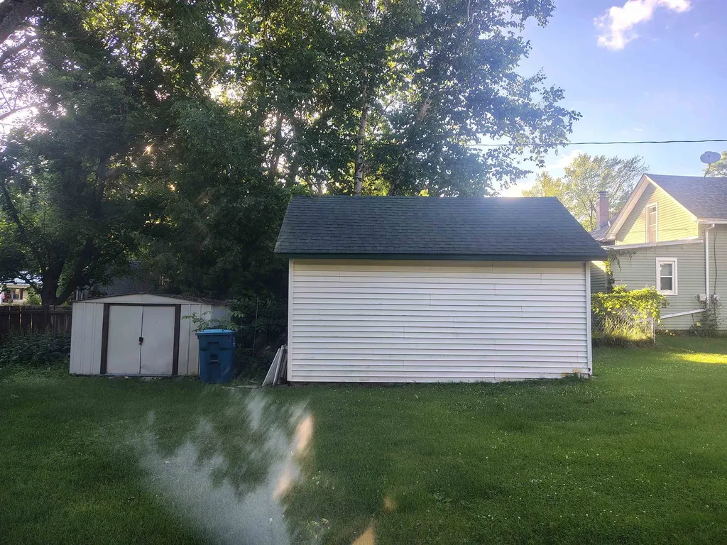 119 Spruce Street Vassar City MI 48768