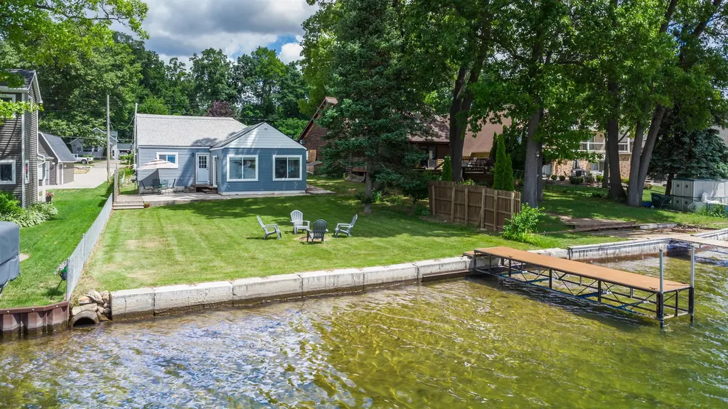 7515 Haviland Beach Drive Argentine Township MI 48451