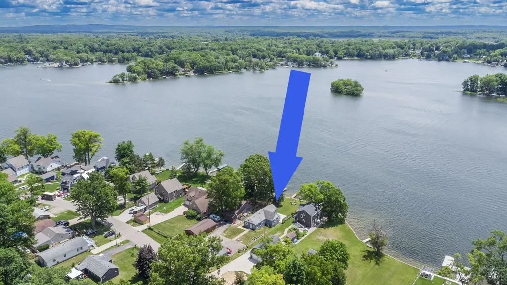 7515 Haviland Beach Drive Argentine Township MI 48451