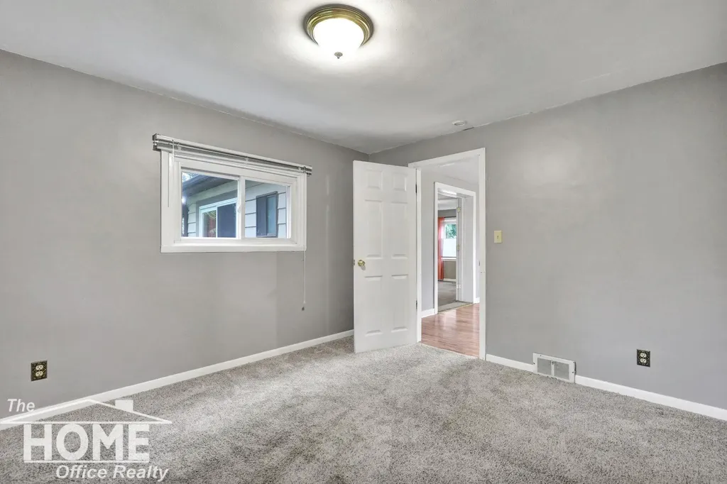 204 E Mcarthur Street Corunna City MI 48817
