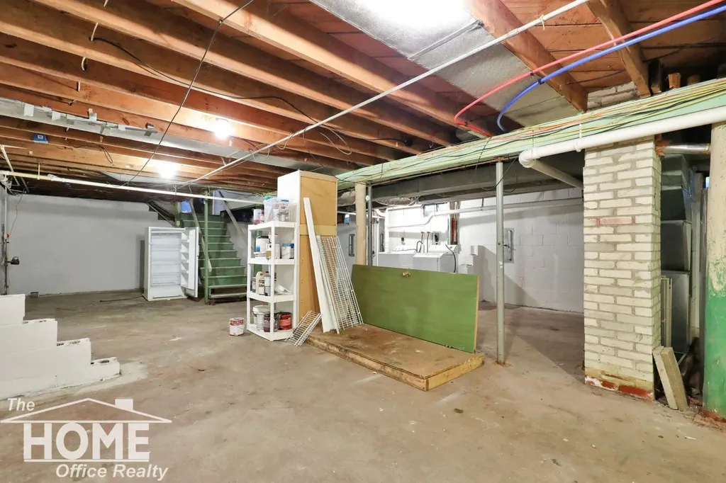 204 E Mcarthur Street Corunna City MI 48817