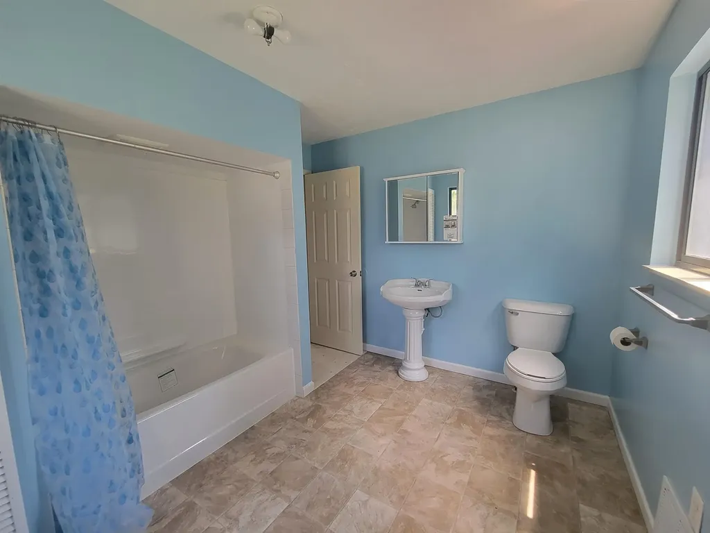 11372 N Linden Road Vienna Charter Township MI 48420