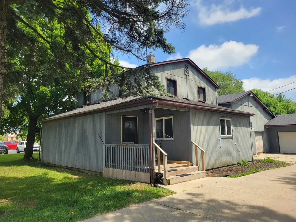 11372 N Linden Road Vienna Charter Township MI 48420