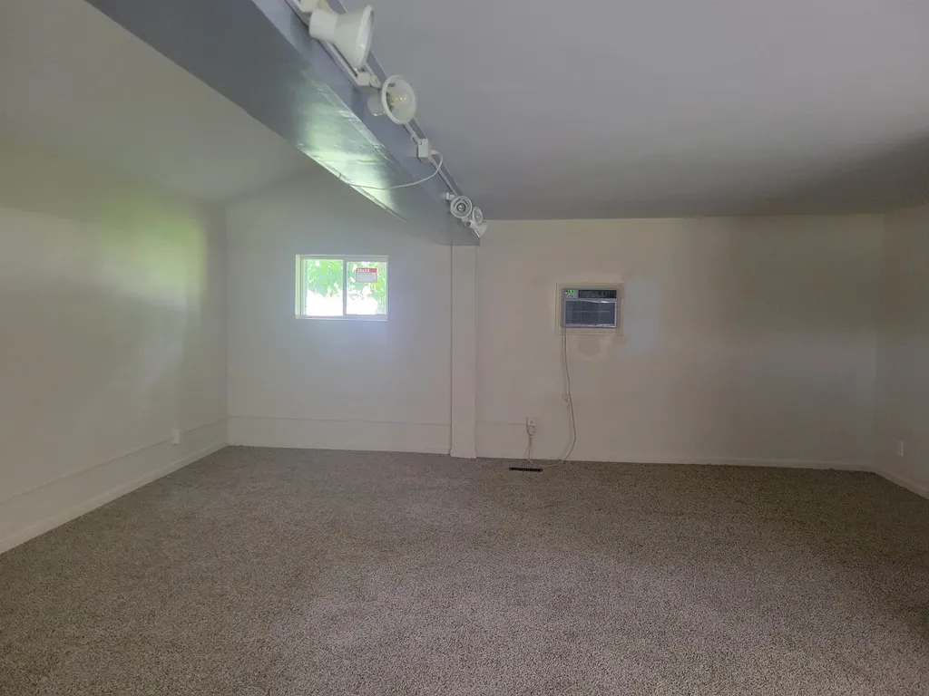 11372 N Linden Road Vienna Charter Township MI 48420
