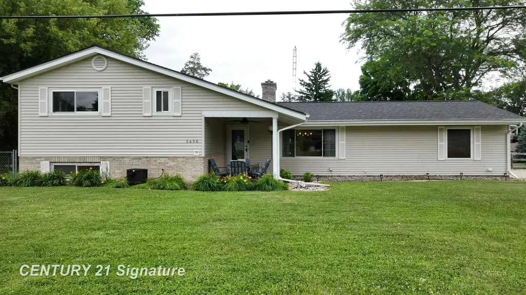 2456 W Wilson Road Vienna Charter Township MI 48420