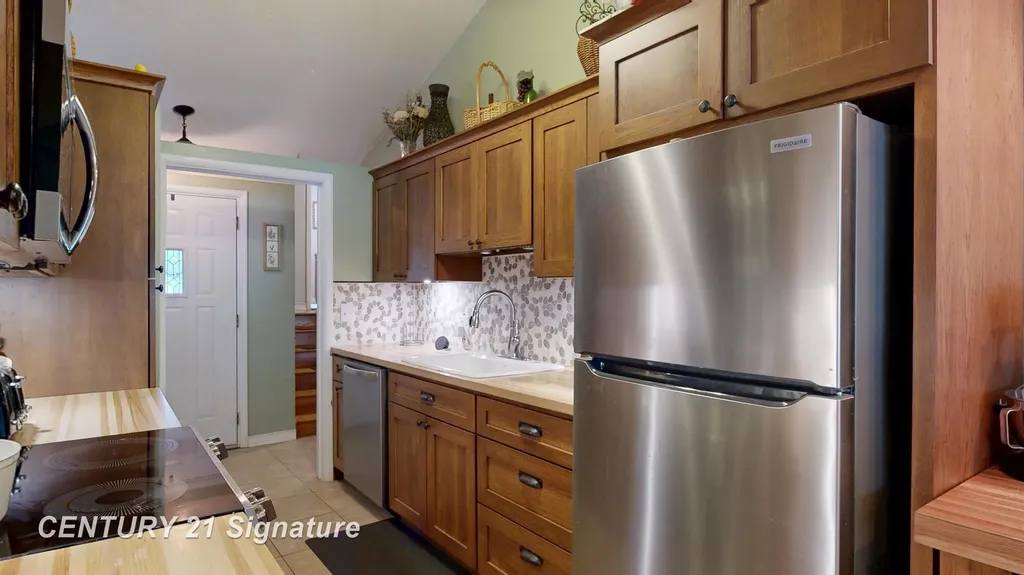 2456 W Wilson Road Vienna Charter Township MI 48420