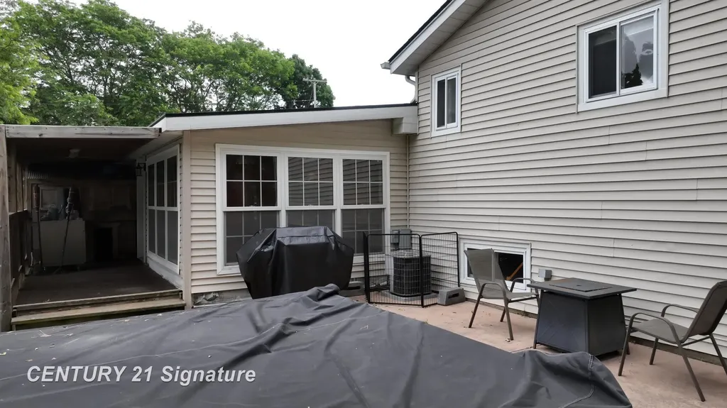 2456 W Wilson Road Vienna Charter Township MI 48420