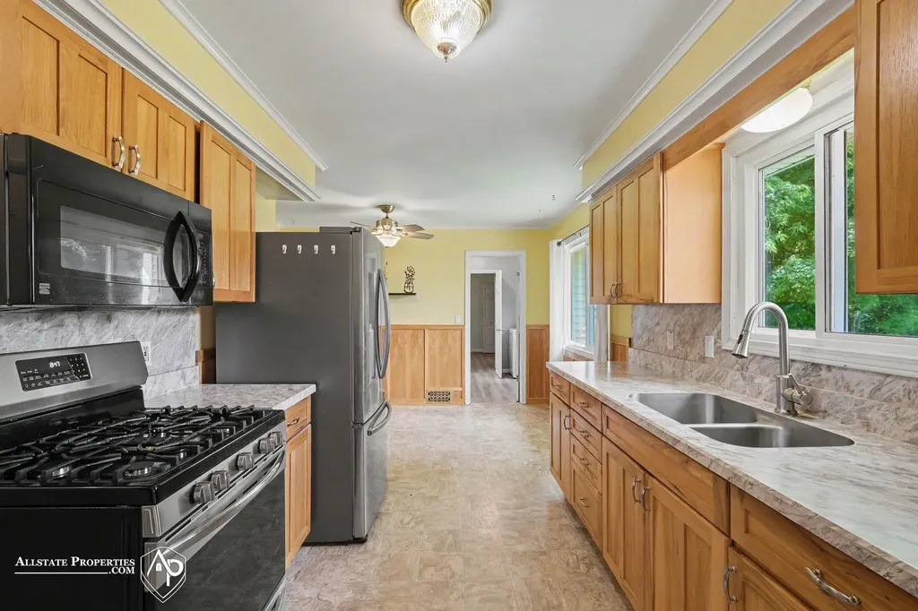 6499 Bristol Road Swartz Creek City MI 48473