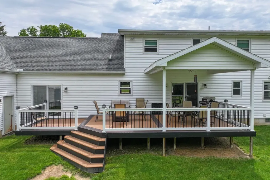3084 Eugene Street Burton City MI 48519