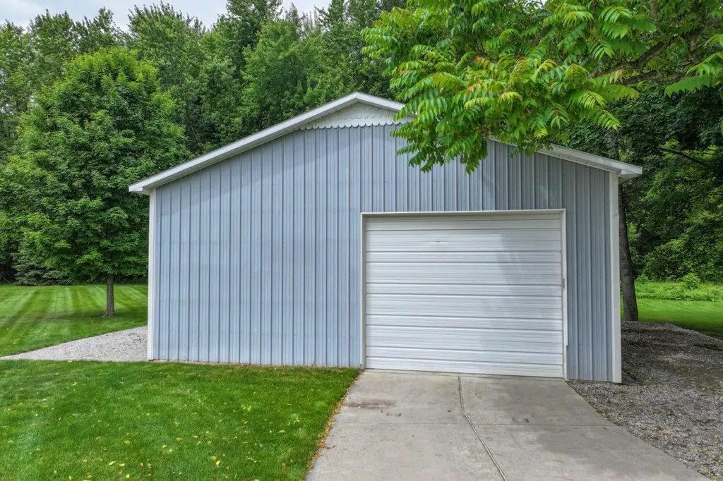 3084 Eugene Street Burton City MI 48519