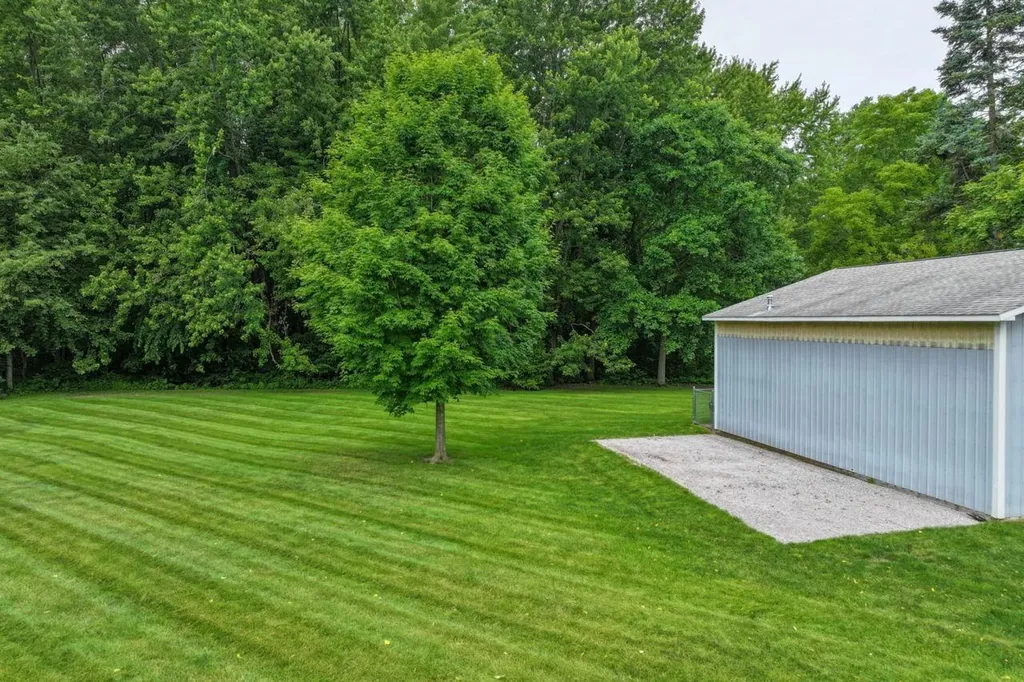 3084 Eugene Street Burton City MI 48519
