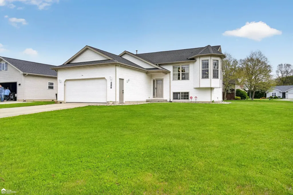 11276 Autumn Breeze Trail Vienna Charter Township MI 48420