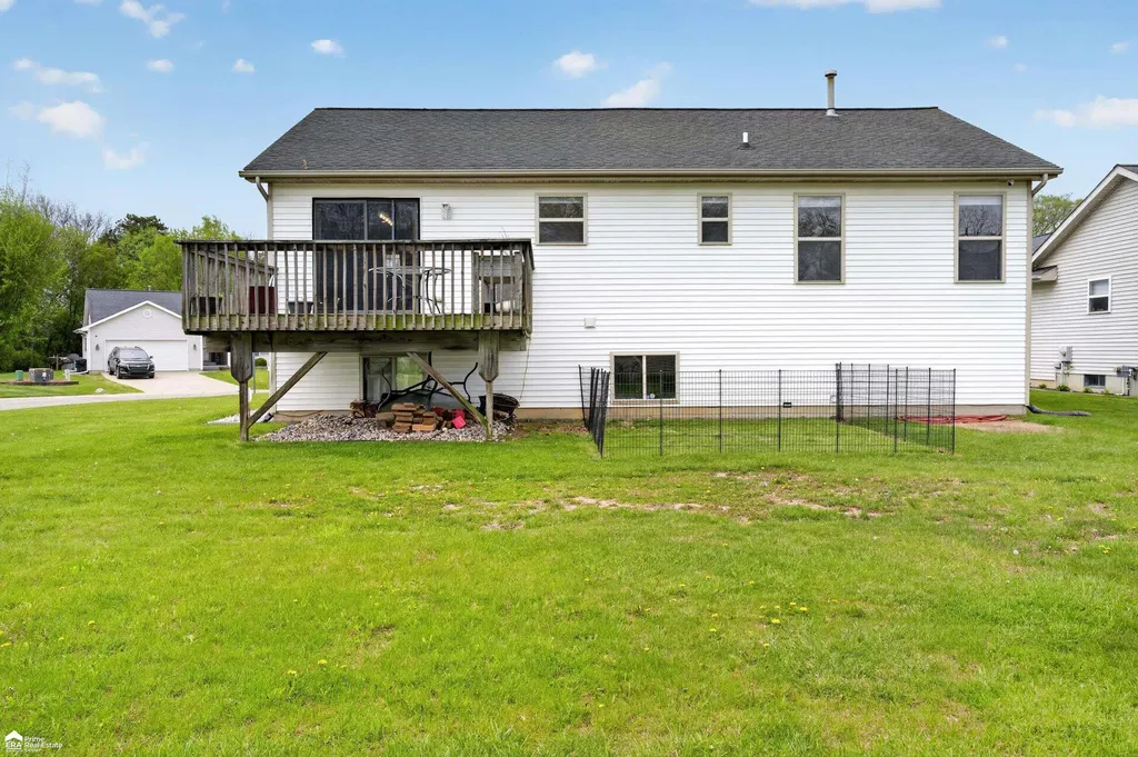 11276 Autumn Breeze Trail Vienna Charter Township MI 48420