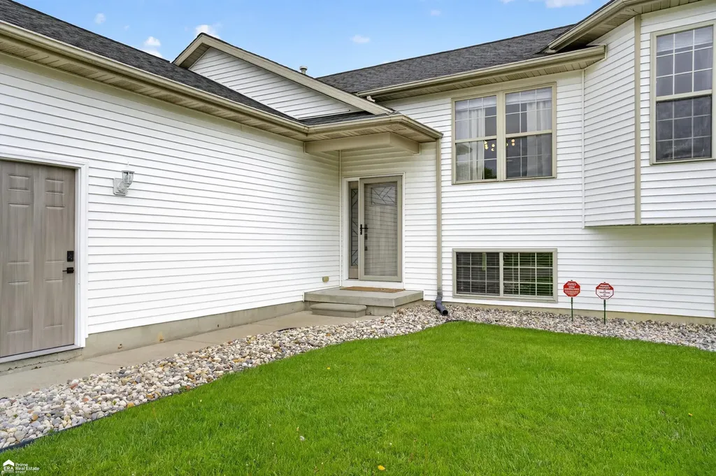 11276 Autumn Breeze Trail Vienna Charter Township MI 48420