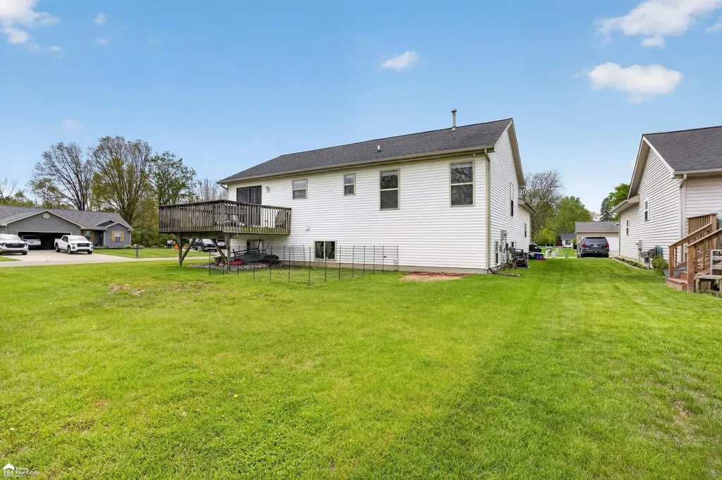 11276 Autumn Breeze Trail Vienna Charter Township MI 48420