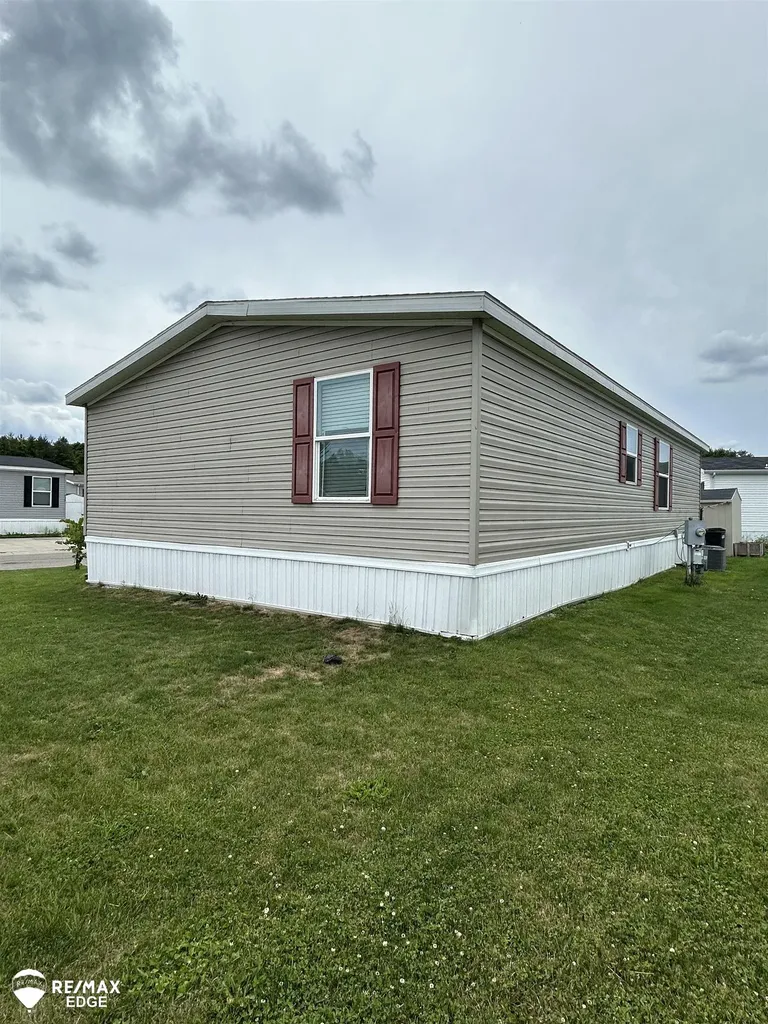 743 Morgan Drive Genesee Charter Township MI 48506