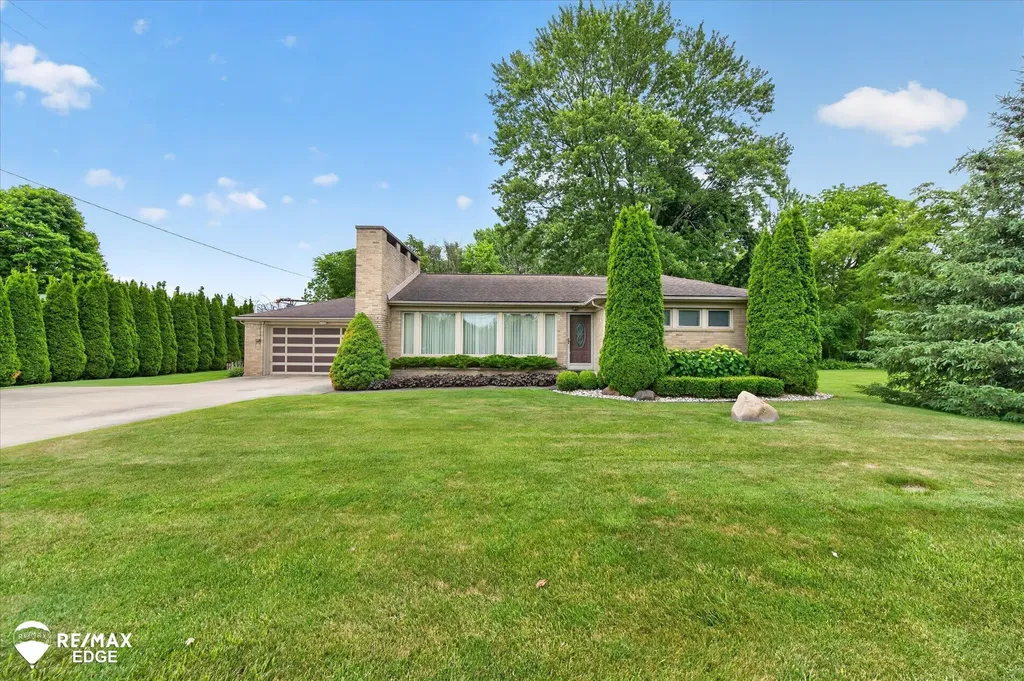 10048 E Coldwater Road Richfield Township MI 48423