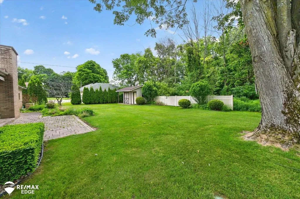 10048 E Coldwater Road Richfield Township MI 48423