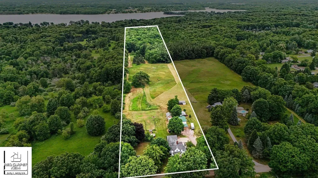 5544 Coldwater Road Oregon Township MI 48421