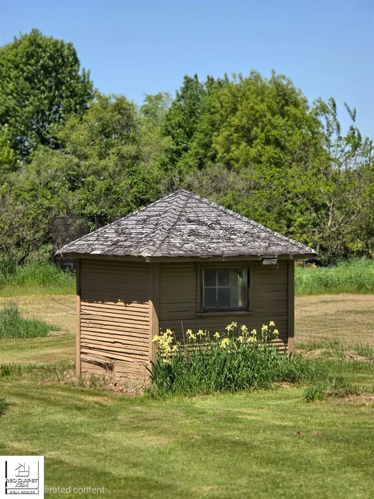 5544 Coldwater Road Oregon Township MI 48421