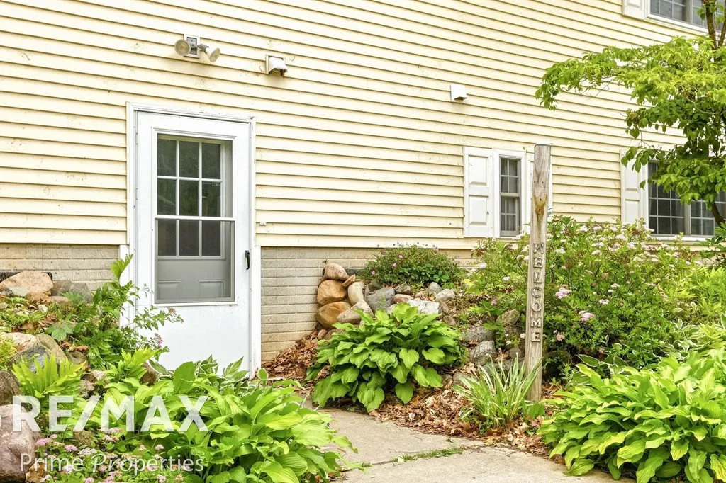 594 Lou Alice Drive Deerfield Township MI 48421