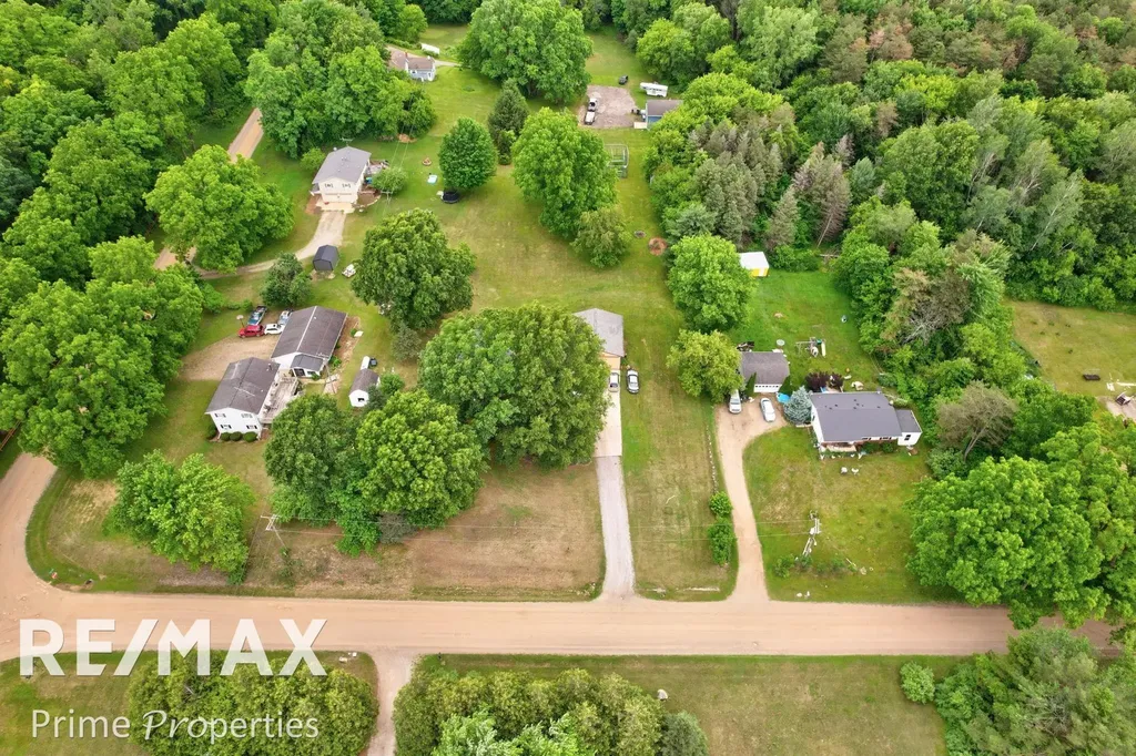 594 Lou Alice Drive Deerfield Township MI 48421