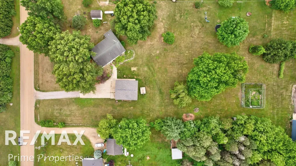 594 Lou Alice Drive Deerfield Township MI 48421