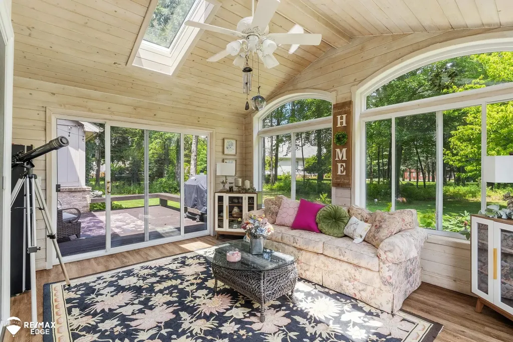 3311 Peregrine Way Marion Township MI 48843